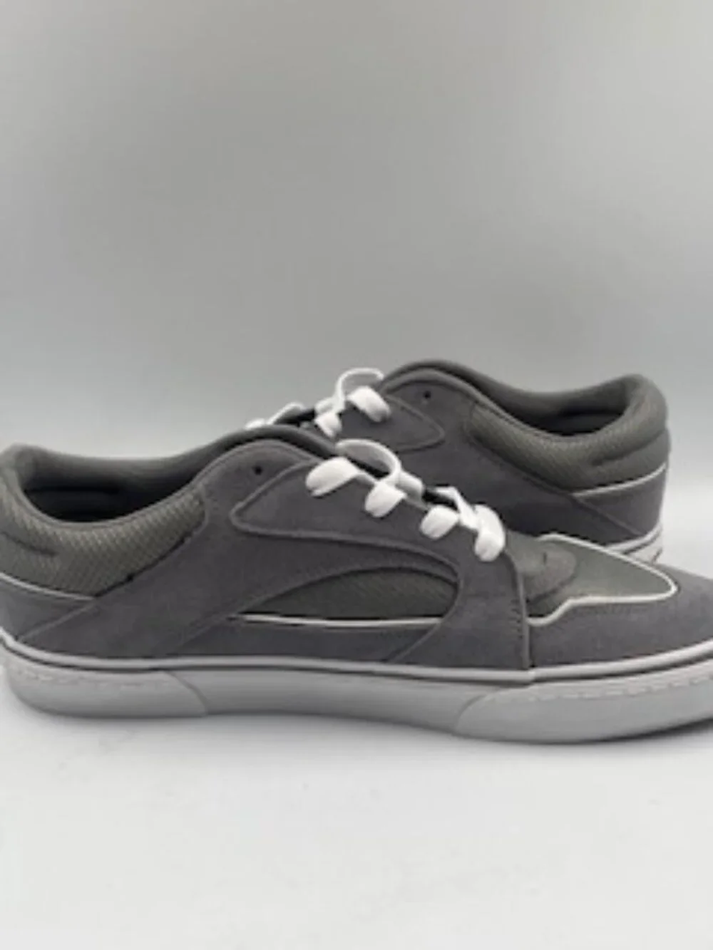 New Vans‎ Colson Gray Retro Suede Sneakers Size 10.5 Low top NIB
